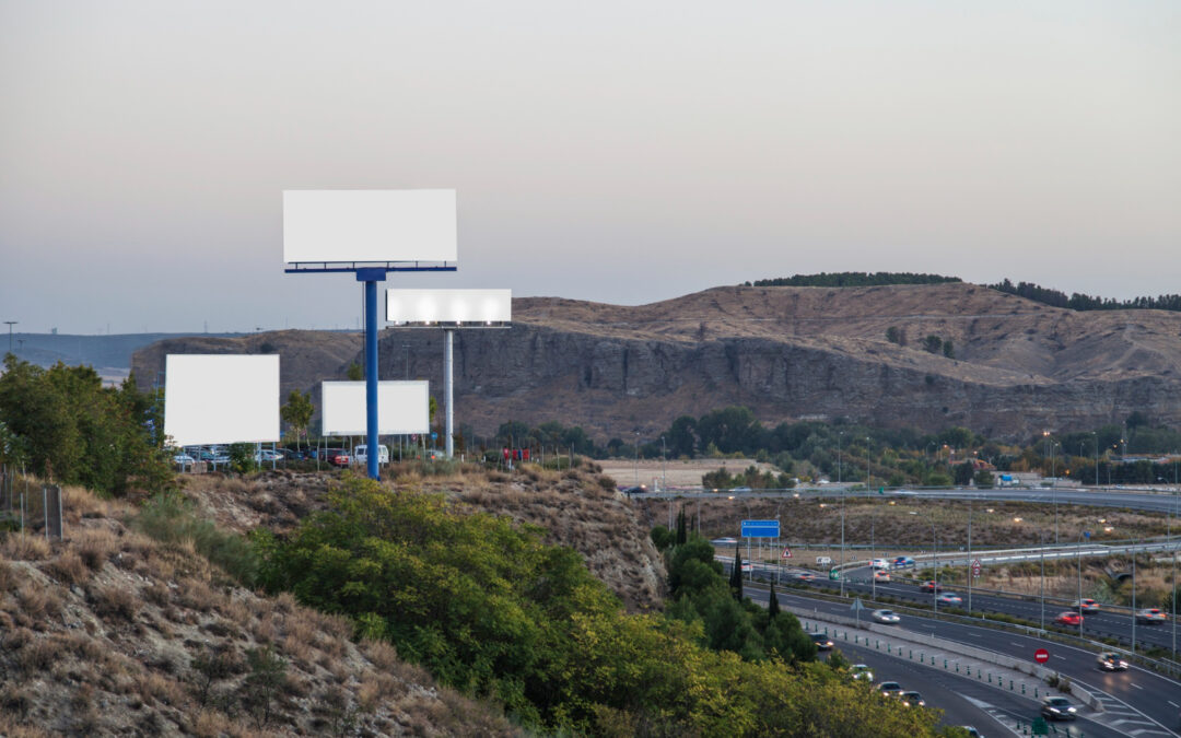 Beyond the Cornfields: Why Outdoor Advertising in Iowa is a Marketing Powerhouse